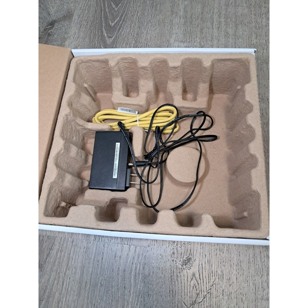 Netgear Nighthawk C7000v2 AC1900 Wi-Fi Cable Modem Router - Picture 7 of 7